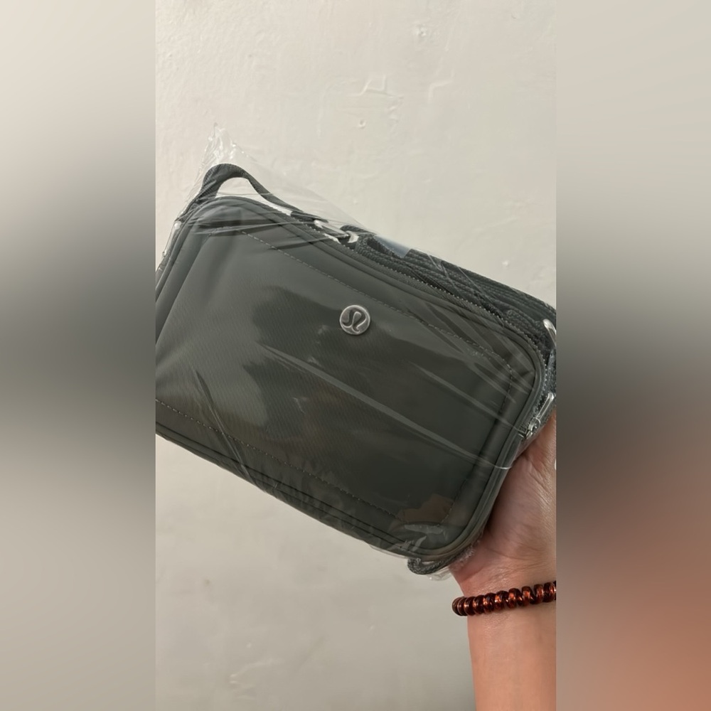 Lululemon Camera Tote